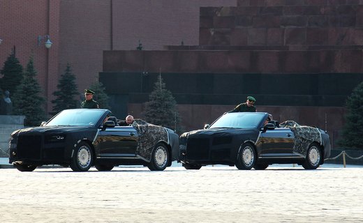 Кабриолет «Аурус», дебютировавший на Параде Победы-2019, получил допуск на «обычные» дороги