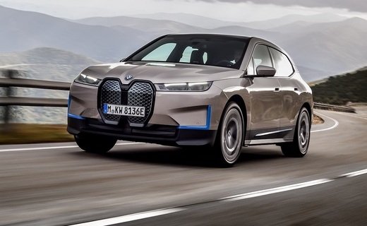 Серийное производство BMW iX  начнётся в 2021 году