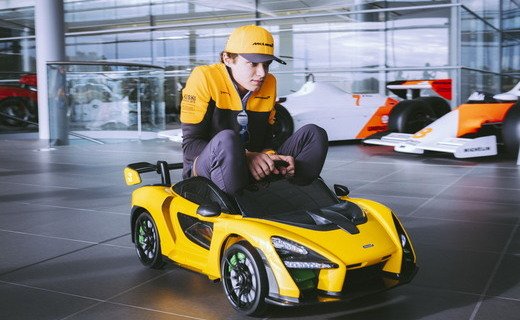 Копия McLaren Senna Ride-On предназначена для водителей от 3 до 6 лет