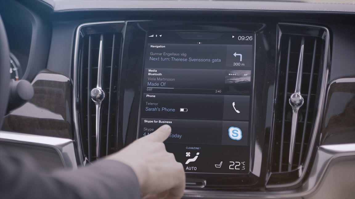 Volvo оснастила S90, V90 и XC90 приложением Skype для бизнеса