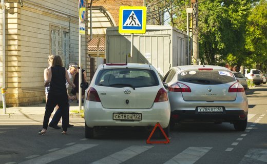 По оценкам страховщиков, в России почти шесть миллионов автолюбителей ездят без полиса
