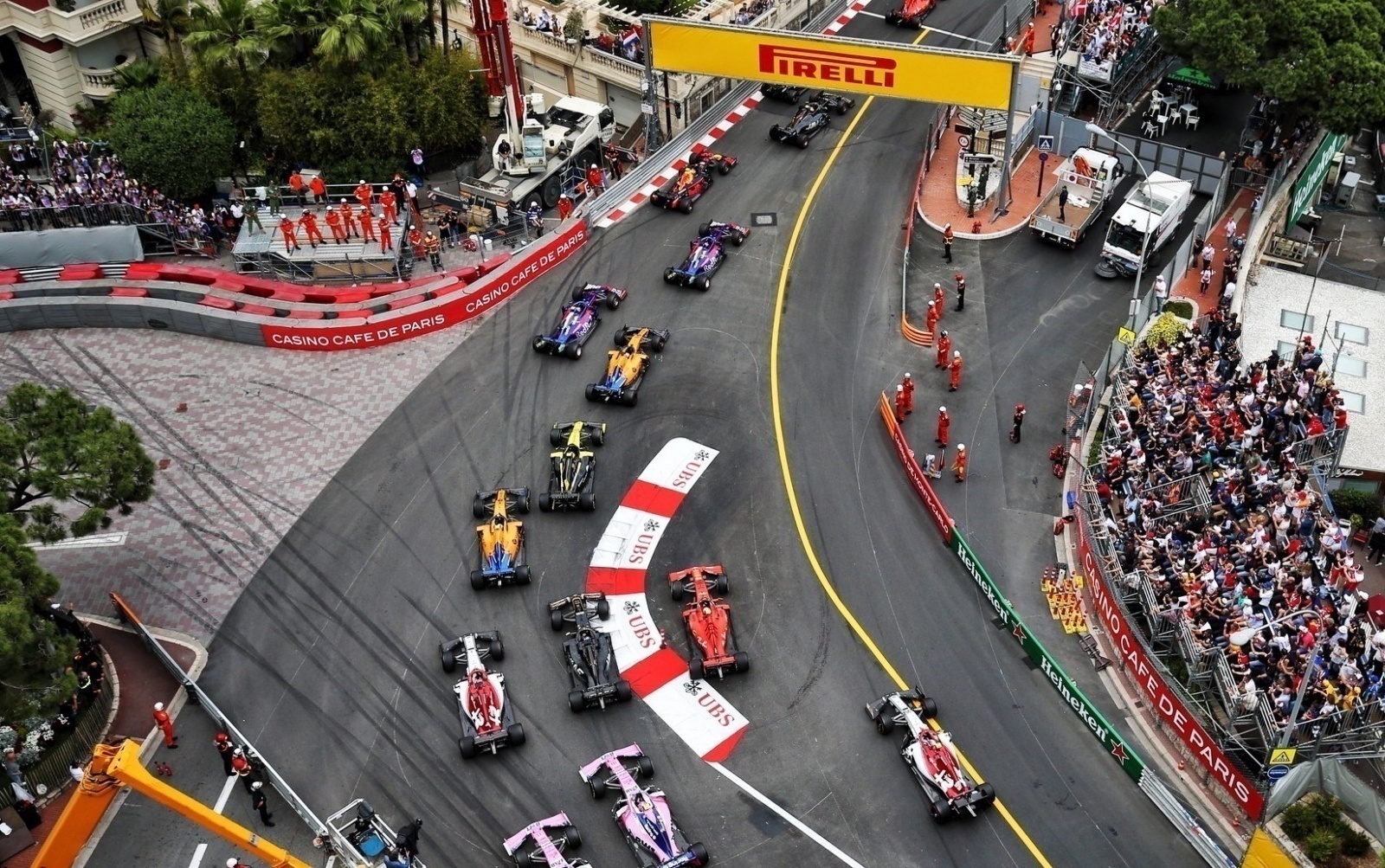 Monaco Grand Prix: Leclerc on pole position despite crash