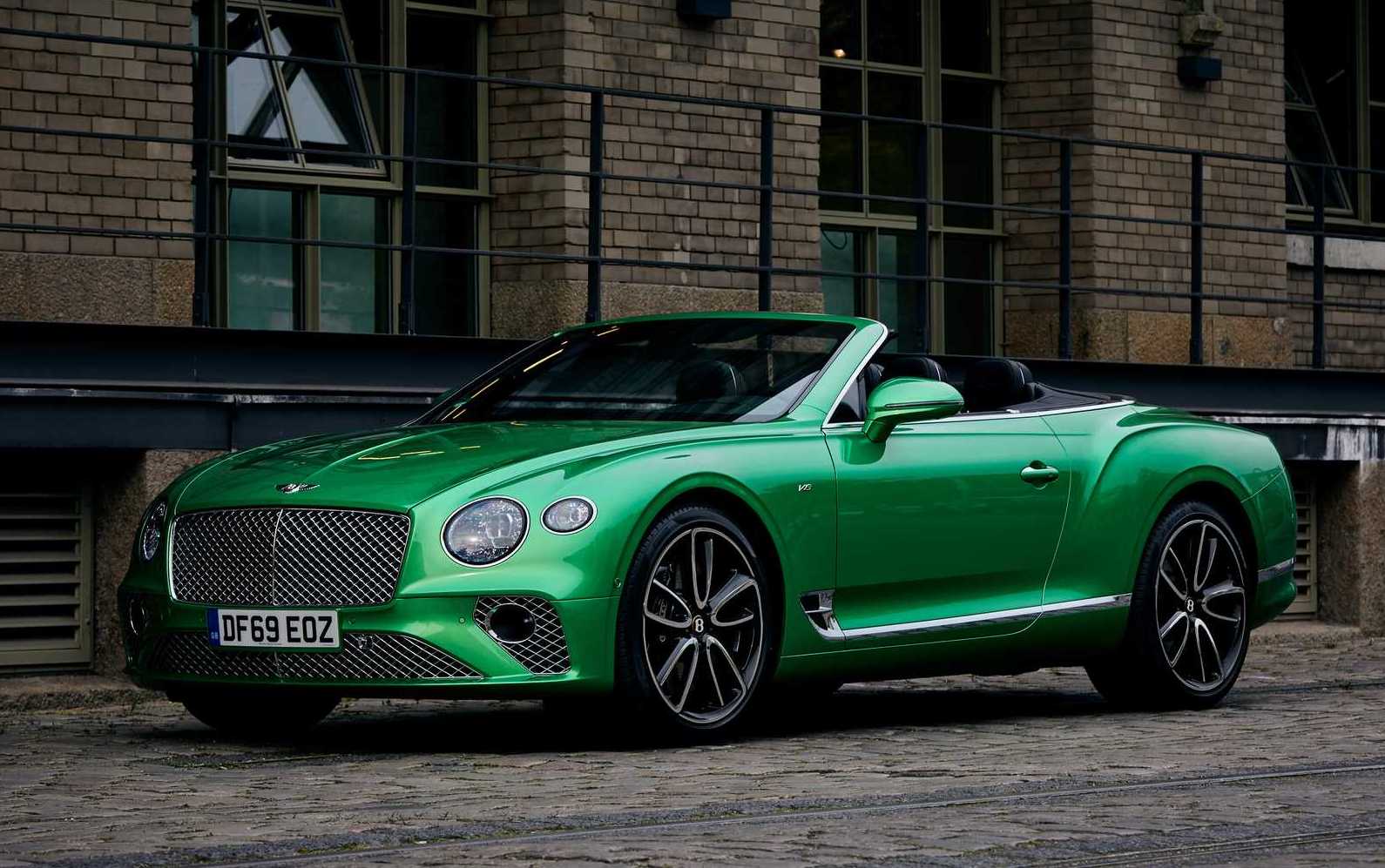 Bentley Continental GTS в цвете Apple Green