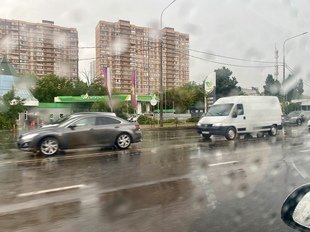 В Краснодаре продолжаются осадки: городские службы работают в усиленном режиме