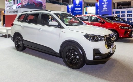 Предприятие "Автотор" показало на выставке MIMS Automobility Moscow 2023 шесть моделей китайских марок BAIC, Kaiyi и SWM