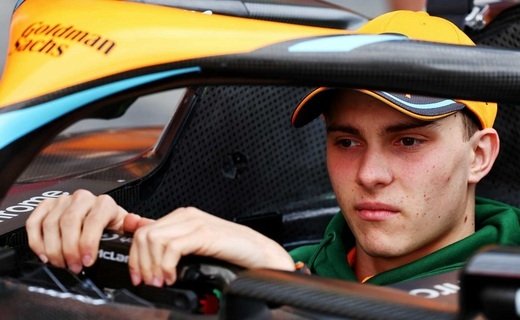 Формульная команда McLaren F1 объявила о продлении сотрудничества с Оскаром Пиастри до конца 2026 года