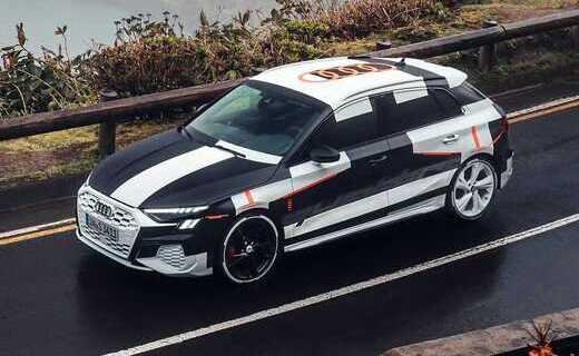 В марте на автосалоне в Женеве компания Audi представит "горячий" хэтчбек S3 нового поколения