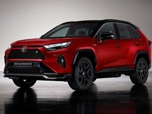 Почти 600 тысяч автомобилей Toyota и Lexus отозвали из-за панели приборов