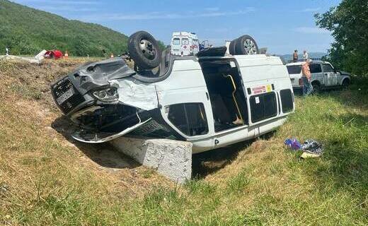 Маршрутка с пассажирами попала в ДТП в Мостовском районе Кубани