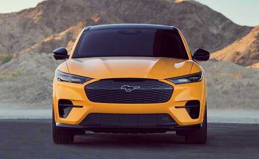 В настоящее время Ford принимает заказы на вариант GT своей электрической модели Mustang Mach-E.