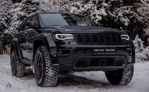 Компания Arctic Trucks представила в России свой новый экстремальный проект, созданный на базе внедорожника Jeep Grand Cherokee