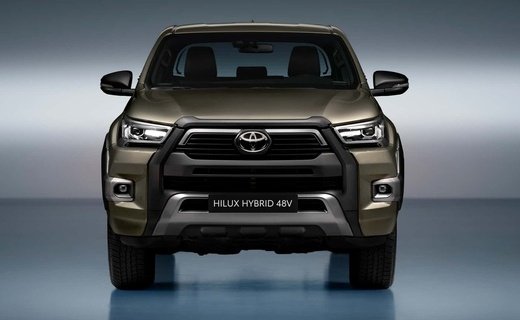 Компания Toyota раскрыла характеристики пикапа Hilux, оснащённого "мягкогибридной" силовой установкой