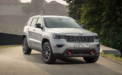 Компания Jeep объявила о добровольном отзыве в РФ внедорожников Grand Cherokee, которые были реализованы с 2018 года