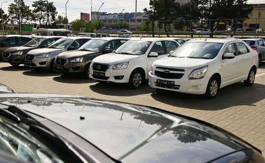 В октябре 2023 года в РФ продали 110 150 новых легковых автомобилей и LCV