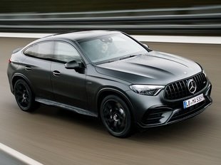 Mercedes заменил две "заряженных" модели одним Mercedes-AMG GLC 53