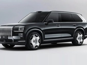 Минпромторг расширил список автомобилей, облагаемых налогом на роскошь