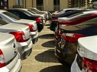 АЕБ: Продажи новых автомобилей в РФ в мае 2025 года упали на 29 процентов