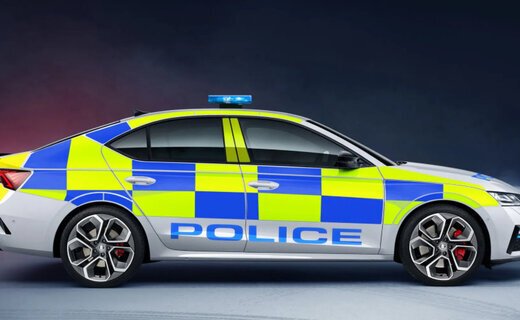 Автопарк британских стражей порядка пополнили бензиновые модификации с 2,0-литровой "турбочетвёркой" TSI на 245 л.с.