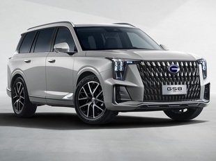В России представили обновленный кроссовер GAC GS8