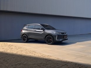 Компания Geely расширяет линейку кроссовера Coolray на российском рынке