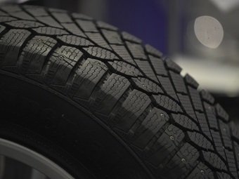 В Роскачестве предупредили об опасности китайских шин
