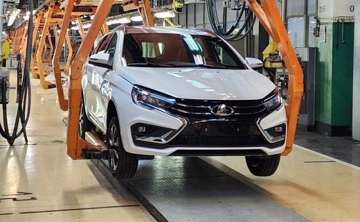 Президент АвтоВАЗа Максим Соколов заявил, что в 2024 году компания намерена преодолеть планку в 500 тысяч автомобилей