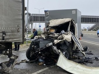 Смертельное столкновение грузовиков произошло под Краснодаром