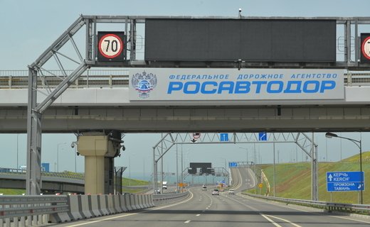 Образовалась пробка на Крымском мосту со стороны Керчи 31 октября 15:00
