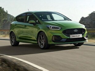 Компания Ford сохранила звание "чемпиона" США по отзыву автомобилей