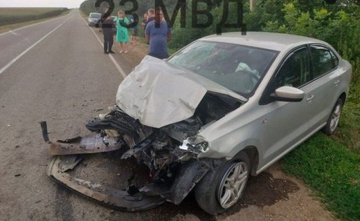 Пять человек пострадали в результате ДТП, которое произошло 19 июля на автодороге "Некрасовская - Братский" в Усть-Лабинском районе Кубани