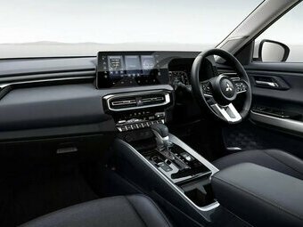 МВД: В России не будут запрещать праворульные автомобили