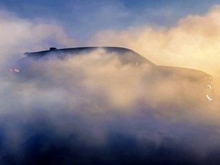 Компания Renault анонсировала премиум-кроссовер Filante