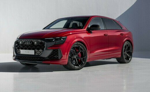 Компания Audi представила обновлённый "заряженный" кроссовер RS Q8