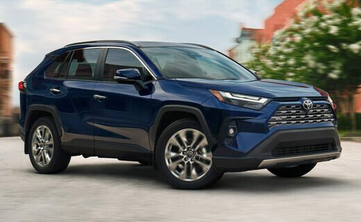 Кроссовер Toyota RAV4 стал самой продаваемой моделью в США в 2024 году