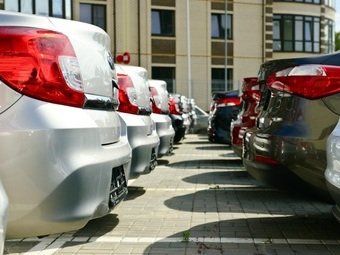 АЕБ: Продажи новых автомобилей в РФ в апреле 2026 года выросли на 10,8 процента