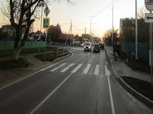 На Кубани иномарка сбила 10-летнюю велосипедистку