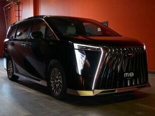 В России появился премиальный минивэн GAC M8 в версии Lounge
