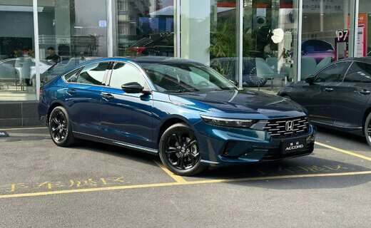 Компания Honda вывела на китайский рынок обновлённый седан Accord