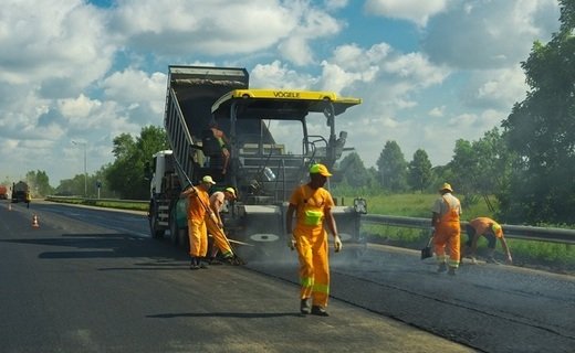 Более 58 км асфальта обновят в Краснодаре в 2024 году в рамках нацпроекта "Безопасные качественные дороги"