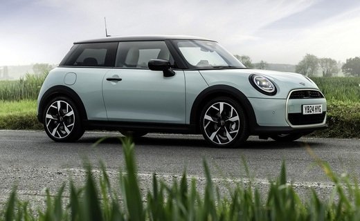 Модели MINI Cooper, MINI Cooper Convertible и MINI Countryman с 1 марта 2025 года будут сходить с конвейера с рядом обновлений