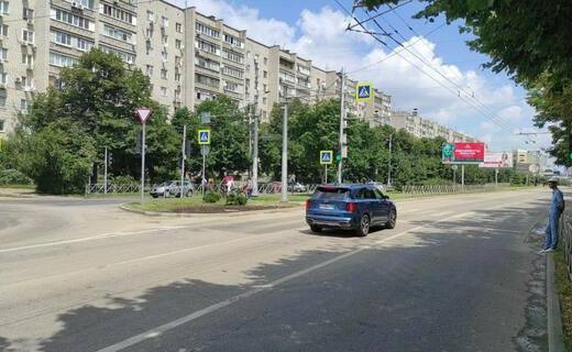 В Краснодаре 24 июля завершили работы по укладке дорожного полотна на улице Тургенева, в месте, где произошла коммунальная авария