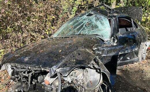 Утром 11 октября в Геленджике произошло ДТП, в результате которого погиб 17-летний водитель Mercedes
