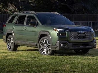 Компания Subaru представила на автосалоне в Нью-Йорке новое поколение модели Outback