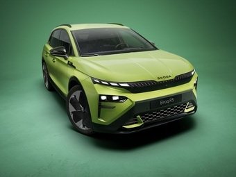 Компания Skoda представила "заряженную" версию электрического кроссовера Elroq - 340-сильный Elroq RS