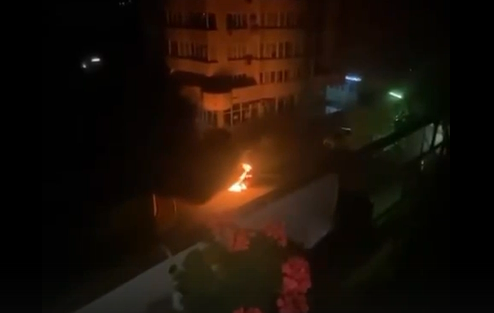 Сегодня ночью в Сочи на ул.Пластунской сгорел автомобиль «Хёндэ»