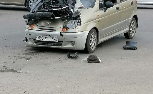 Инцидент произошёл на улице Домбайской в краевом центре