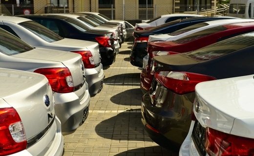 Продажи новых автомобилей в России в 2024 году составили 1,836 млн штук, что на 39% превышает показатели 2023 года