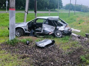 В Динском районе погиб водитель столкнувшегося с "Ласточкой" автомобиля