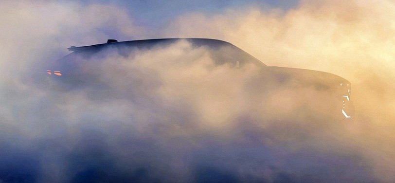 Компания Renault анонсировала премиум-кроссовер Filante