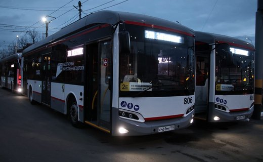 В Краснодаре на маршруте 2Е начал работать новый экологичный транспорт - электробусы Volgabus 5270E